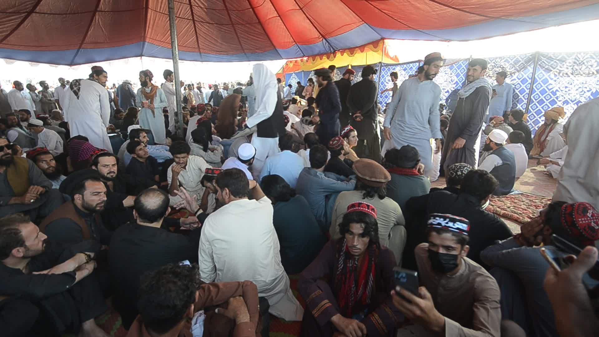 Thousands turn up as PTM jirga begins in Jamrud