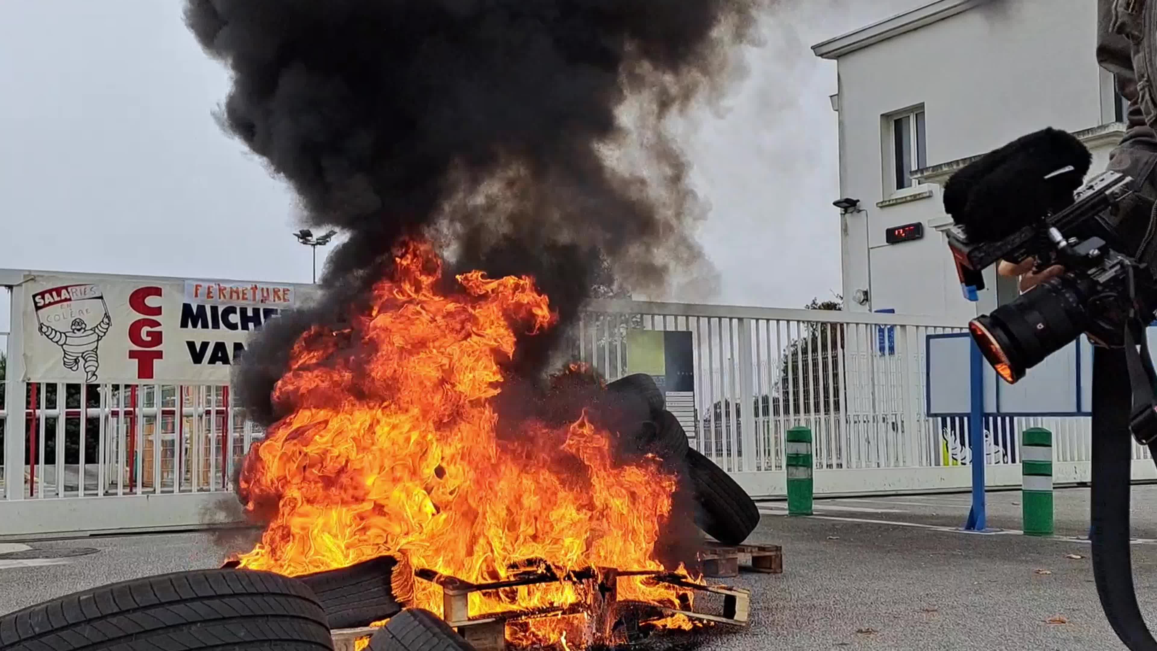 Announcement of the closure of the Michelin factory in Vannes, France