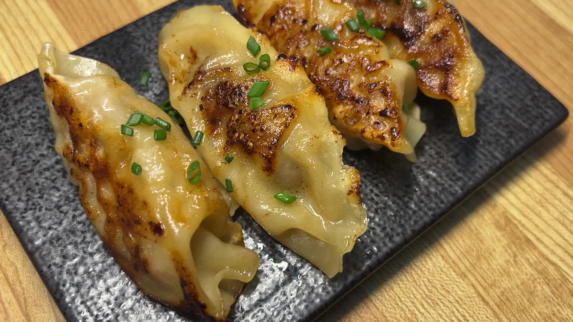 Chinese pan-fried beef dumplings