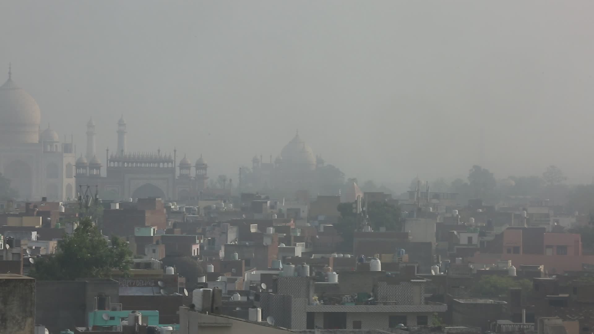 Smog covers the city of Agra, India