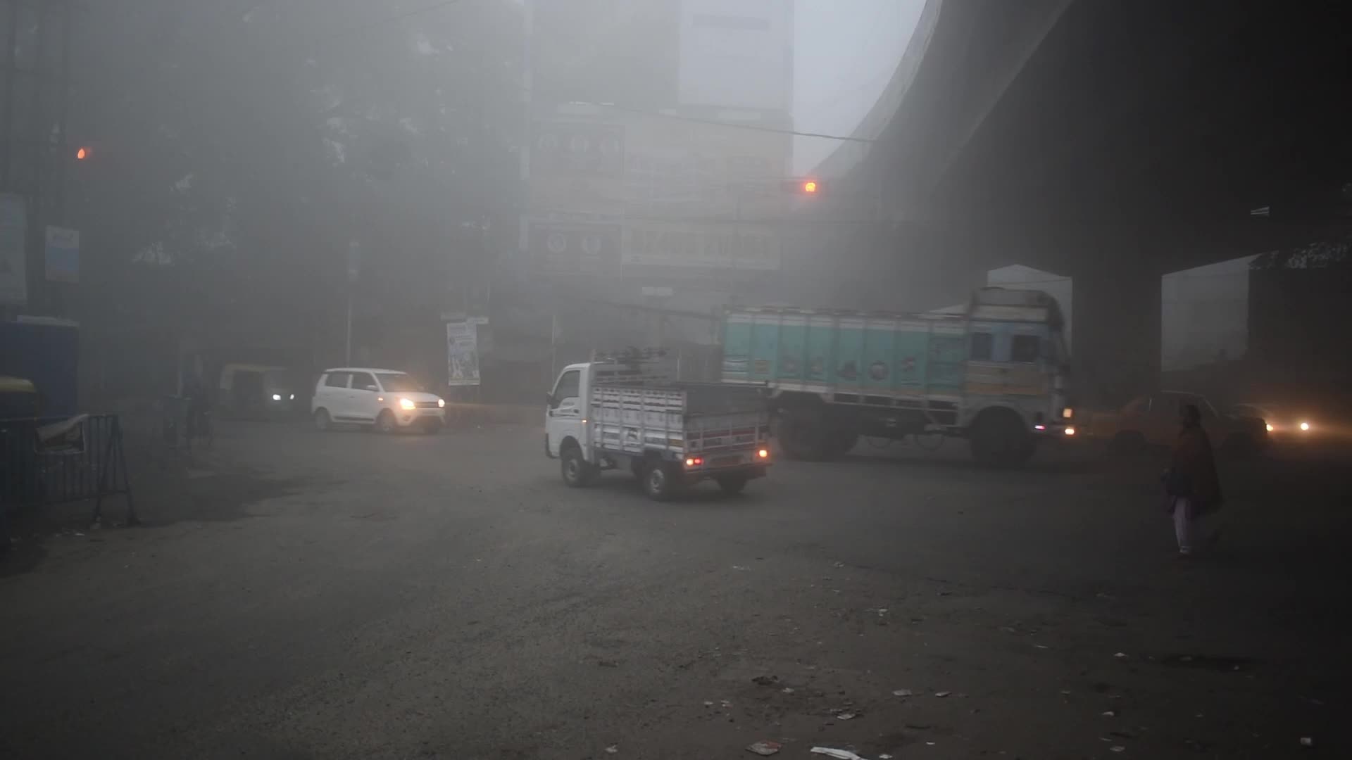 Heavy Fog In Kolkata, India