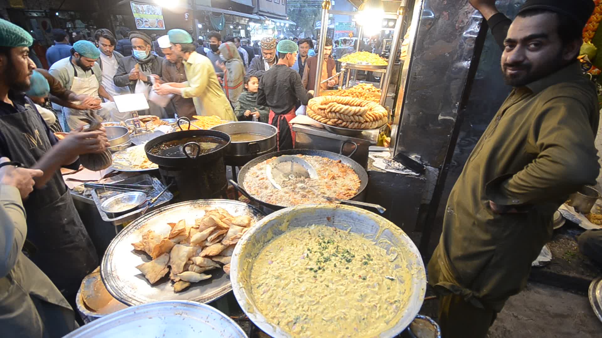 Ramadan in Pakistan's Peshawar