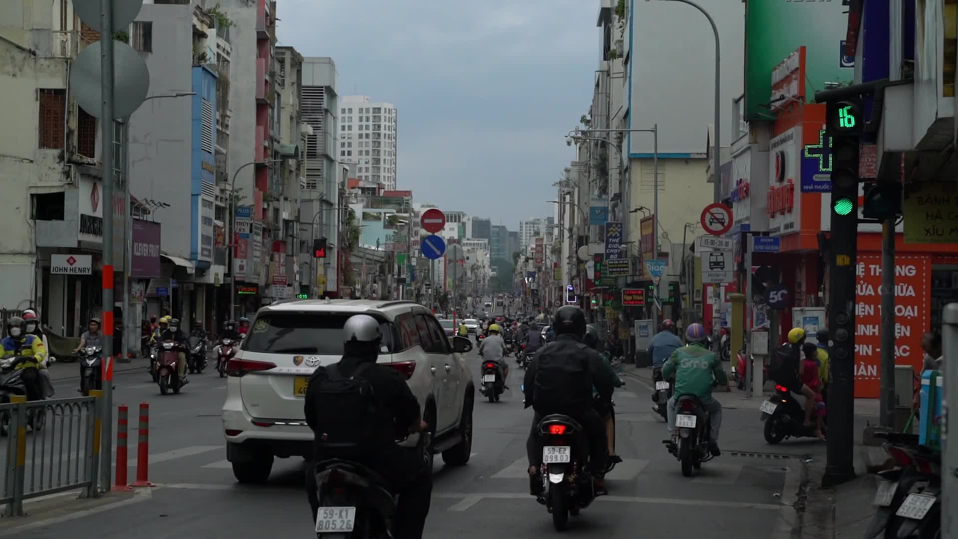 Streets of Saigon/Ho Chi Minh City, Vietnam 