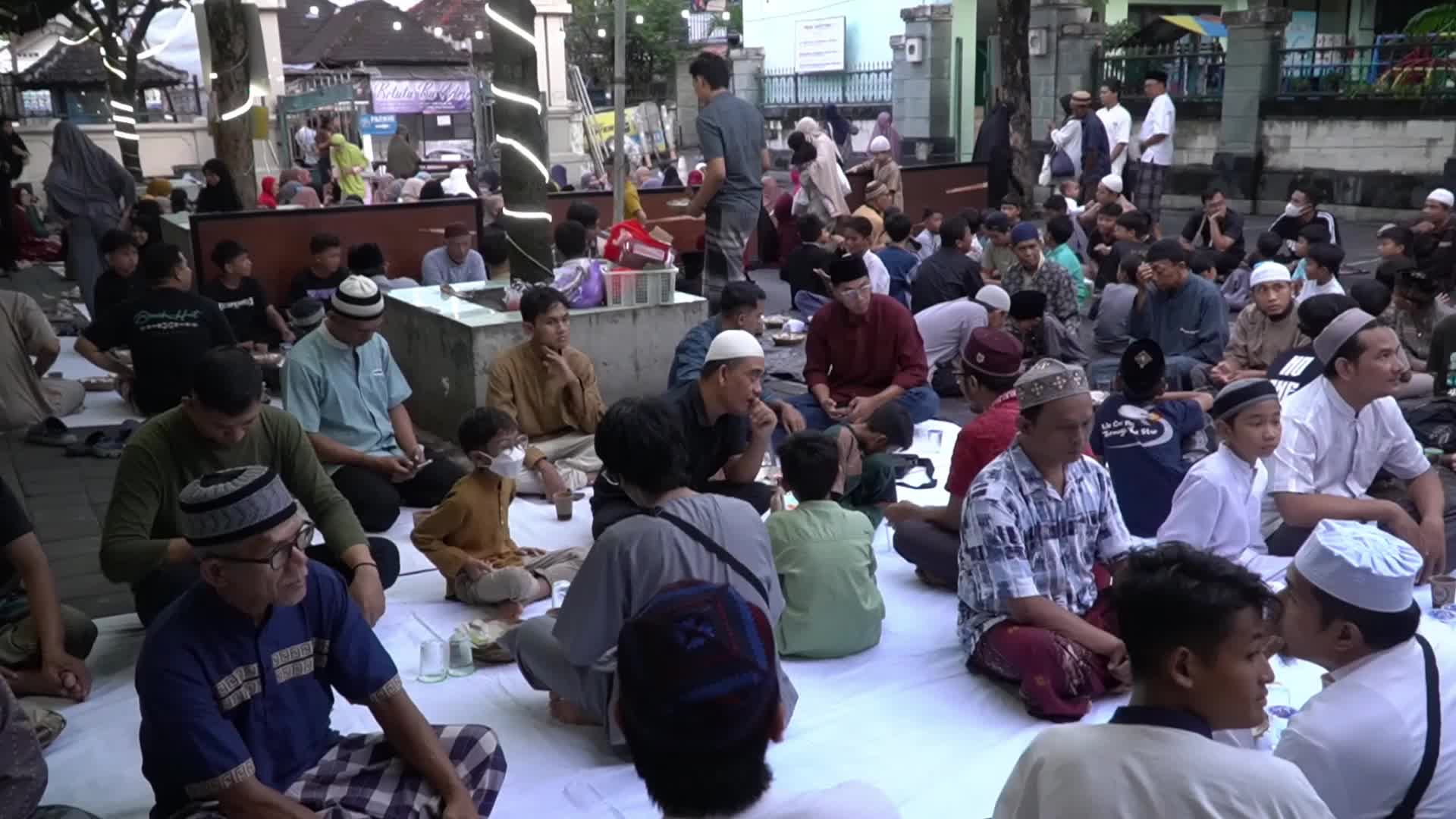 Megibung Tradition in Bali, Indonesia